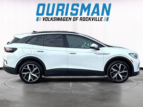 Used 2023 Volkswagen ID.4 Pro S image 7