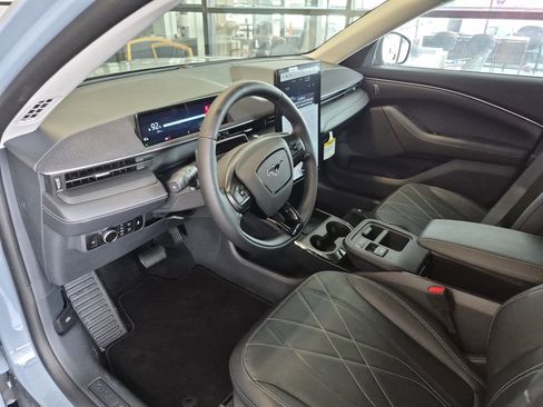 New 2025 Ford Mustang Mach-E Select w/ Comfort Package Lite image 15