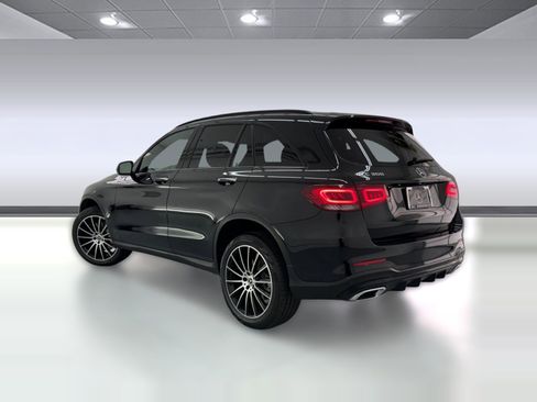 Certified 2022 Mercedes-Benz GLC 300 image 3