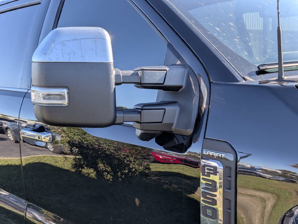 Used 2026 Ford F350 Lariat w/ Chrome Package AWD/4WD image 9