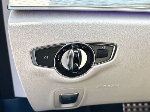 Used 2023 Mercedes-Benz E 450 4MATIC Cabriolet image 29