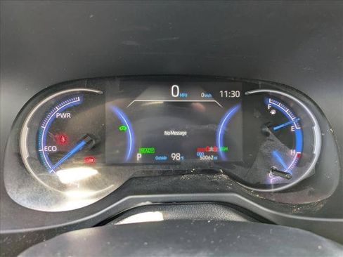 Used 2025 Toyota RAV4 XLE AWD/4WD image 11
