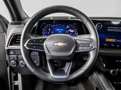 Used 2025 Chevrolet Tahoe LT image 21