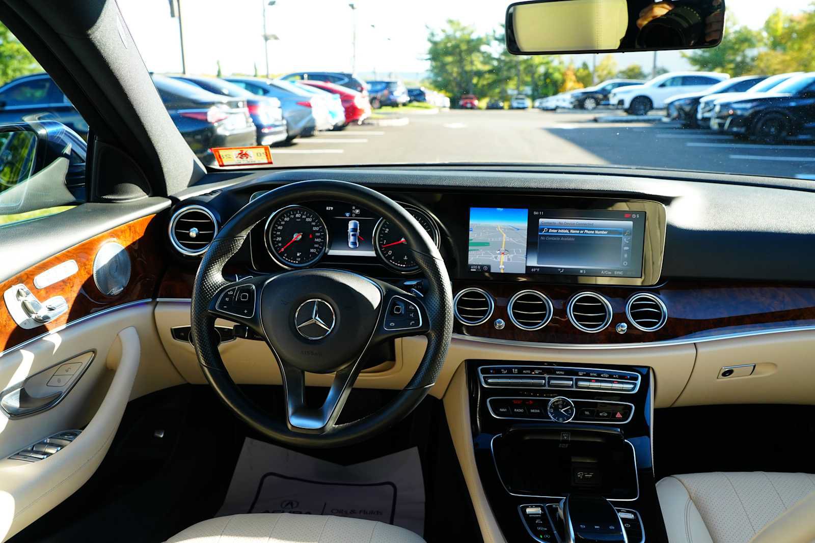 Used 2017 Mercedes-Benz E 300 4MATIC image 24