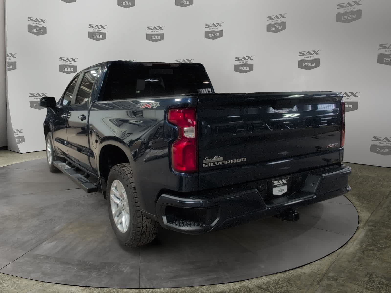 Used 2019 Chevrolet Silverado 1500 RST w/ All-Star Edition AWD/4WD image 3