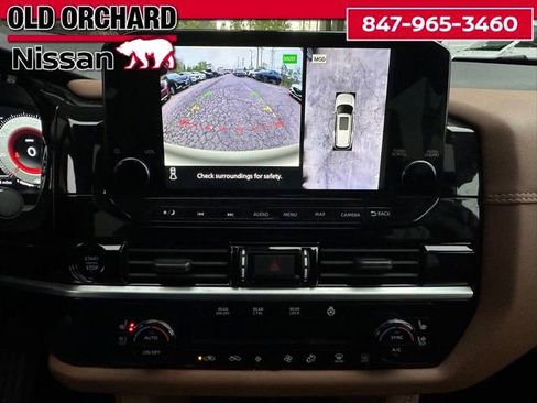 Used 2025 Nissan Pathfinder Platinum w/ Cargo Package AWD/4WD image 17