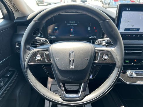 Used 2024 Lincoln Corsair Reserve FWD image 16