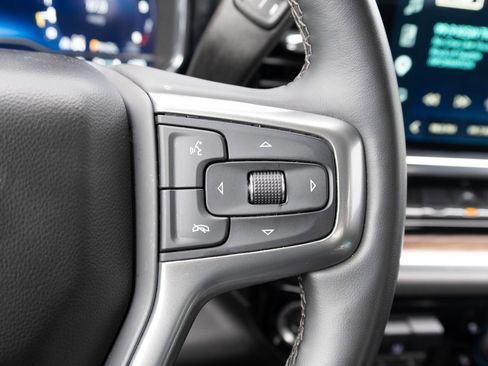 Used 2025 Chevrolet Silverado 1500 LT image 7