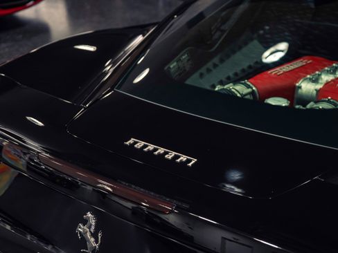 Used 2012 Ferrari 458 Italia Coupe image 14