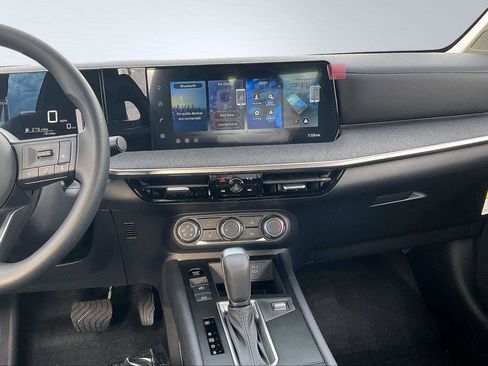 New 2026 Nissan Kicks S image 7