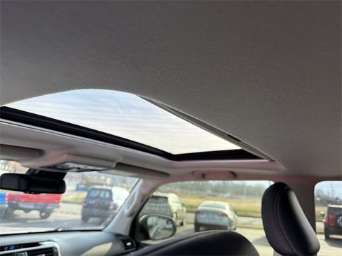 Used 2022 Toyota 4Runner SR5 Premium w/ Moonroof Package image 14