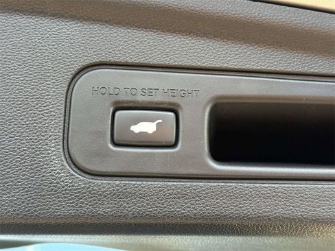 Certified 2023 Acura MDX A-Spec image 9