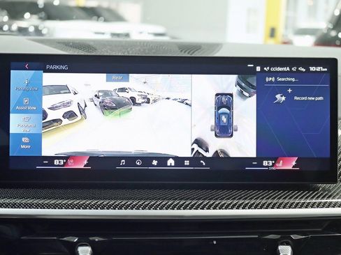 Used 2024 BMW X5 M Competition w/ Executive Package image 22