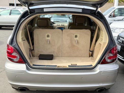 Used 2007 Mercedes-Benz R 350 4MATIC image 11