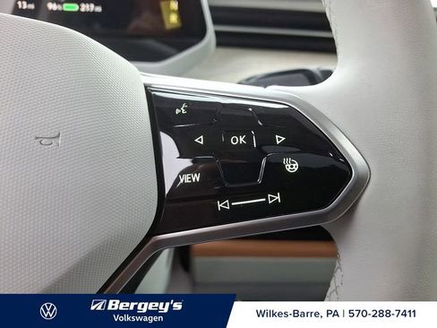 New 2025 Volkswagen ID. Buzz Pro S Plus image 21