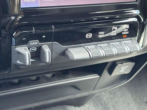 New 2025 RAM 2500 Tradesman image 16