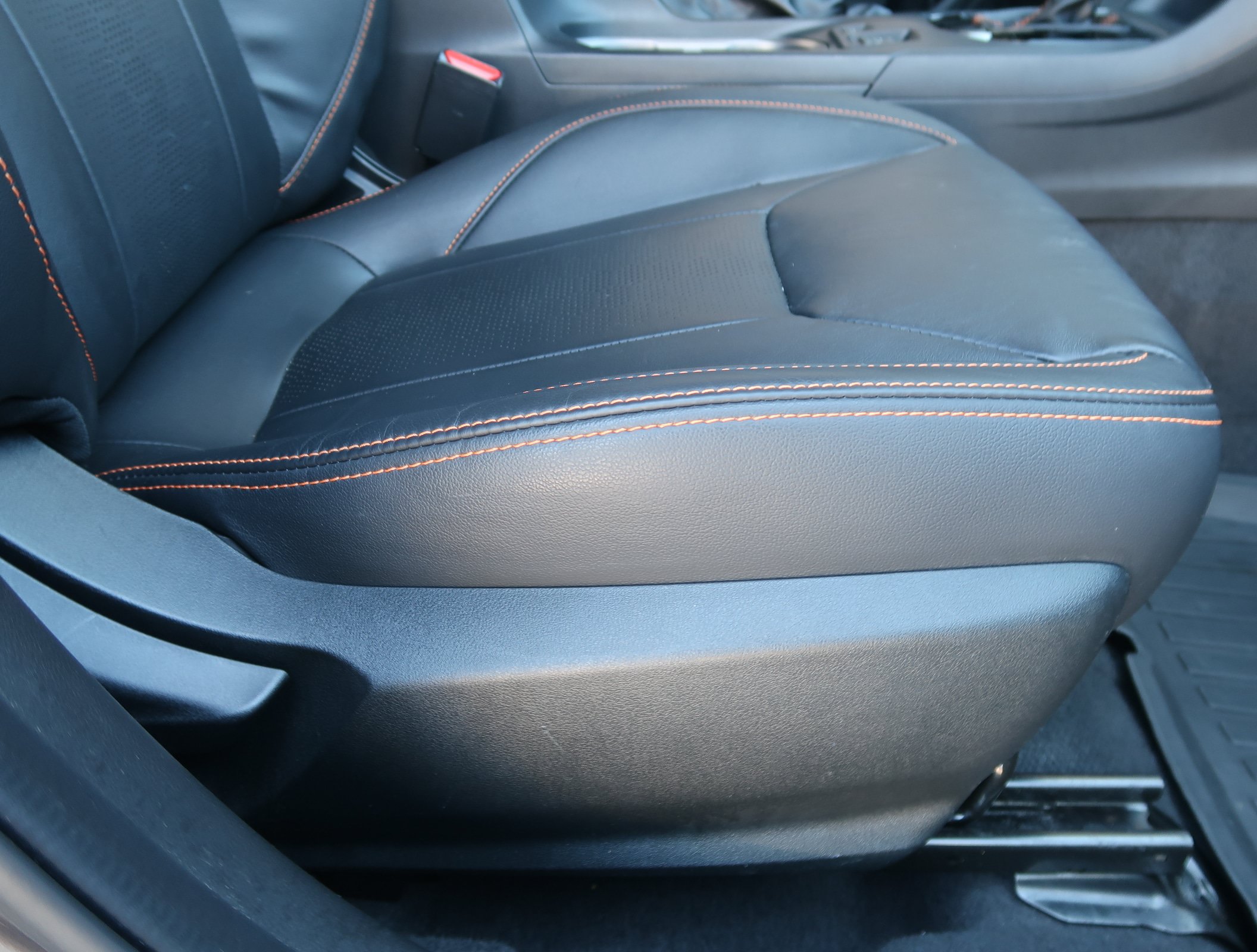 Used 2020 Subaru Crosstrek 2.0i Limited w/ Moonroof Package w/Navigation AWD/4WD image 39