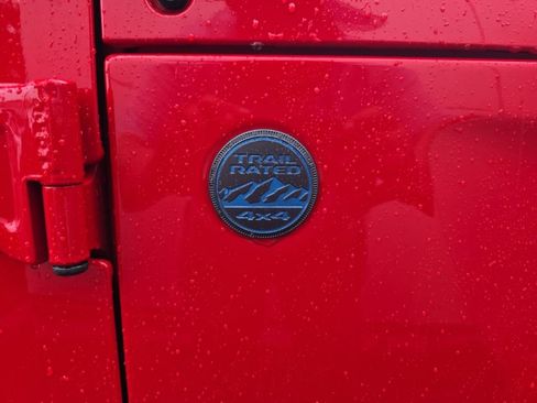 Used 2025 Jeep Wrangler Unlimited Sport S 4xe AWD/4WD image 5
