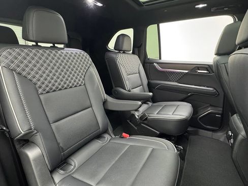 Used 2024 GMC Acadia Denali w/ LPO, Floor Liner Package AWD/4WD image 42