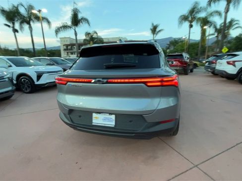 New 2026 Chevrolet Equinox EV LT image 7