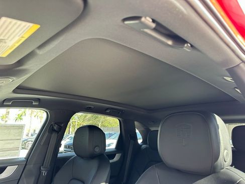 Used 2026 Porsche Cayenne AWD/4WD image 24