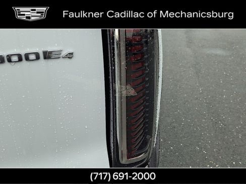 Used 2026 Cadillac Vistiq Sport w/ LPO, Floor Liner Package AWD/4WD image 12