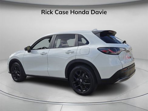 Certified 2023 Honda HR-V Sport image 7