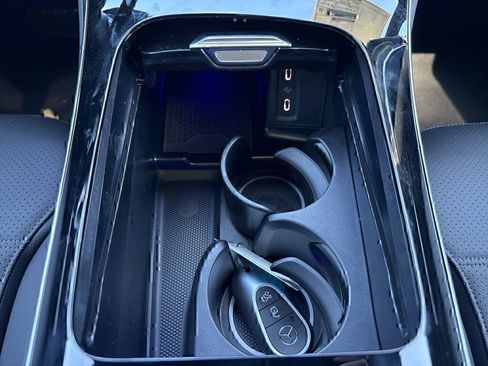 Used 2026 Mercedes-Benz GLC 350e 4MATIC image 26