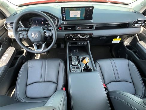 New 2026 Honda Pilot Touring image 15