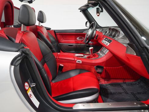 Used 2000 BMW Z8 RWD image 17