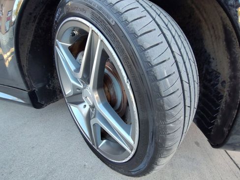 Used 2010 Mercedes-Benz C 63 AMG Sedan image 46