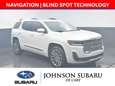 Used 2023 GMC Acadia Denali w/ Denali Ultimate Package AWD/4WD image 3