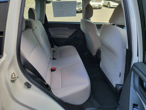 Used 2018 Subaru Forester 2.5i Premium AWD/4WD image 15