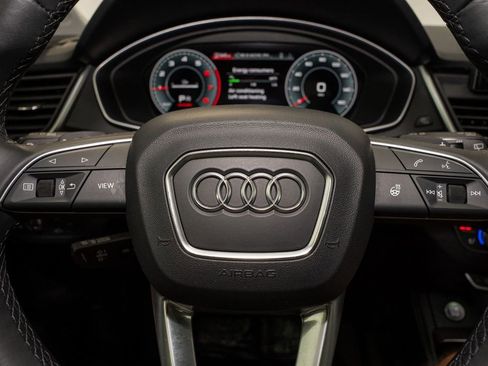 Used 2023 Audi Q5 Prestige w/ Prestige Package image 19