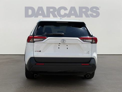 Used 2025 Toyota RAV4 LE AWD/4WD image 6