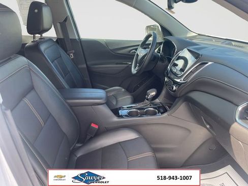Used 2024 Chevrolet Equinox Premier AWD/4WD image 16