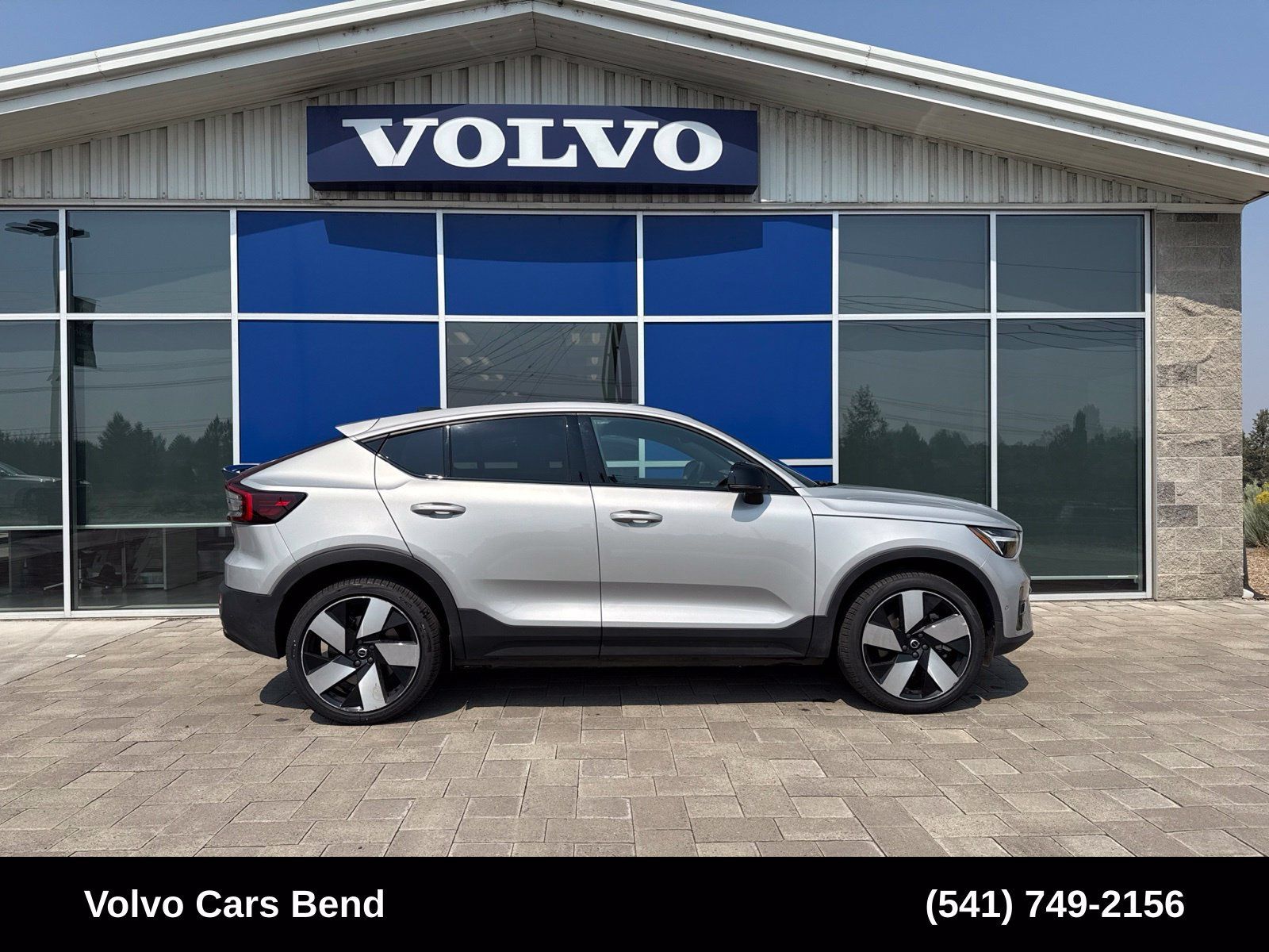 Used 2023 Volvo C40 P8 Recharge Ultimate AWD/4WD image 8