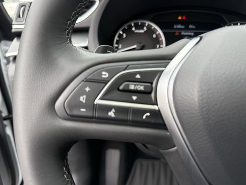 Certified 2025 INFINITI QX50 Luxe image 19
