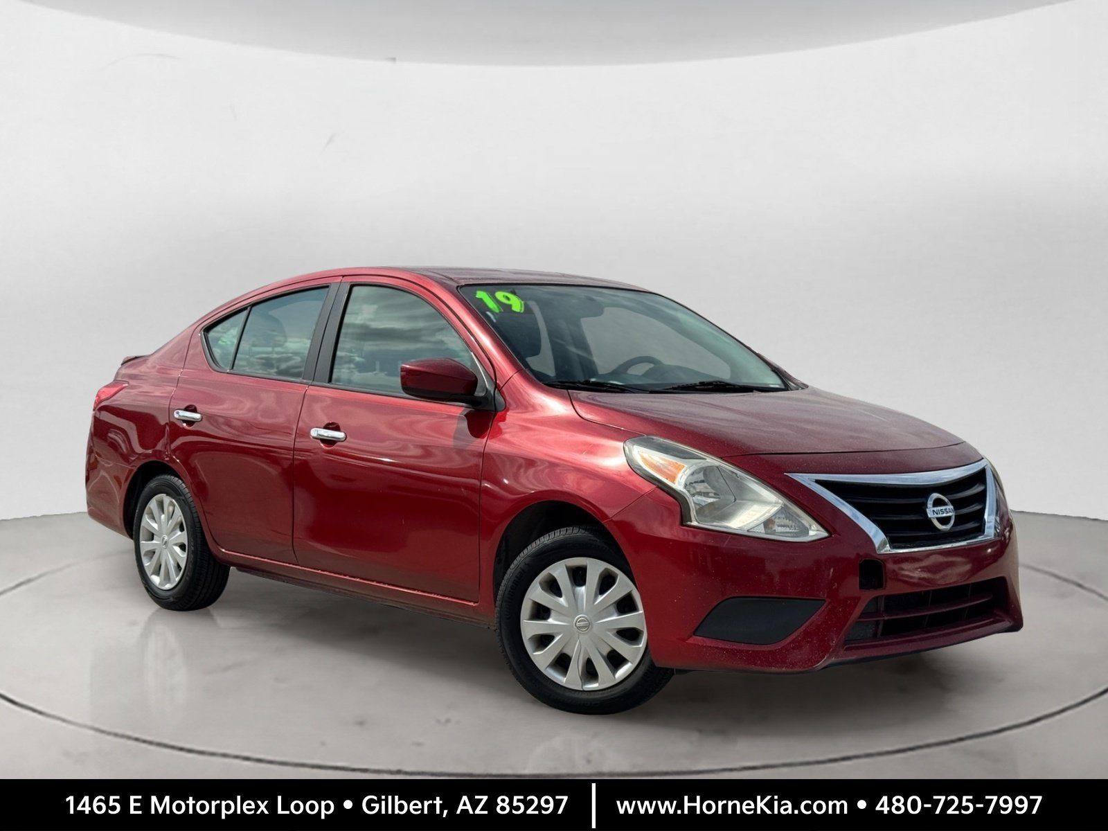 Used 2019 Nissan Versa SV FWD image 1