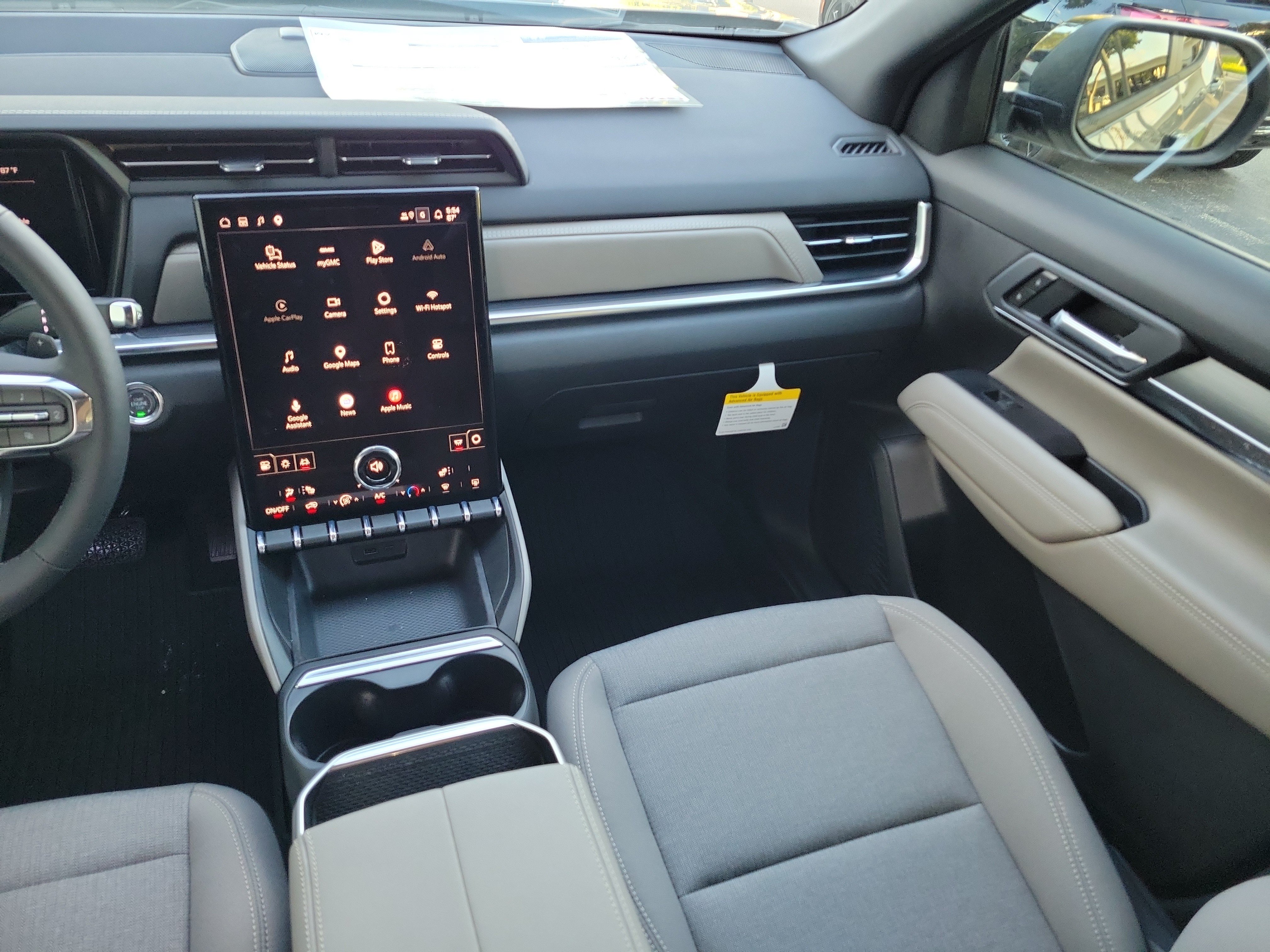 New 2027 GMC Terrain Elevation w/ LPO, Floor Liner Package FWD image 16