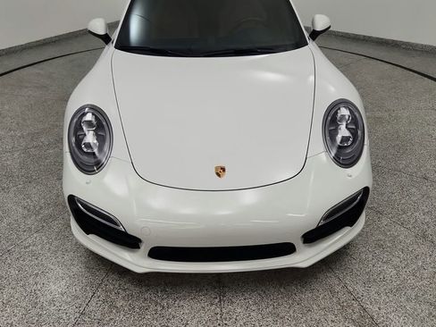 Used 2014 Porsche 911 Turbo S image 10