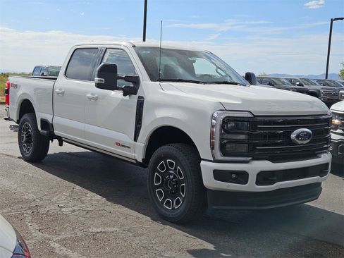 New 2025 Ford F250 Platinum image 3