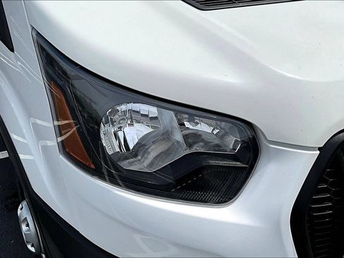 Used 2023 Ford Transit 250 148 High Roof AWD image 24