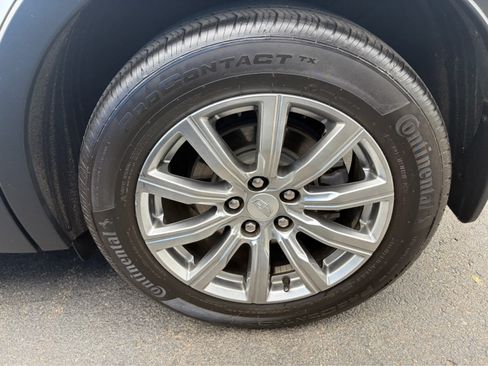 Used 2019 Cadillac XT4 Premium Luxury AWD/4WD image 27