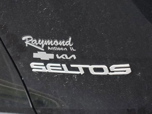 Certified 2024 Kia Seltos S image 12