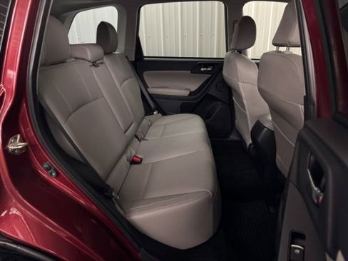 Used 2017 Subaru Forester 2.5i Limited image 29