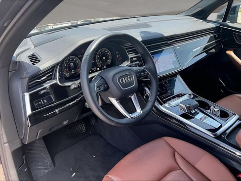 Used 2023 Audi Q7 3.0T Prestige AWD/4WD image 12