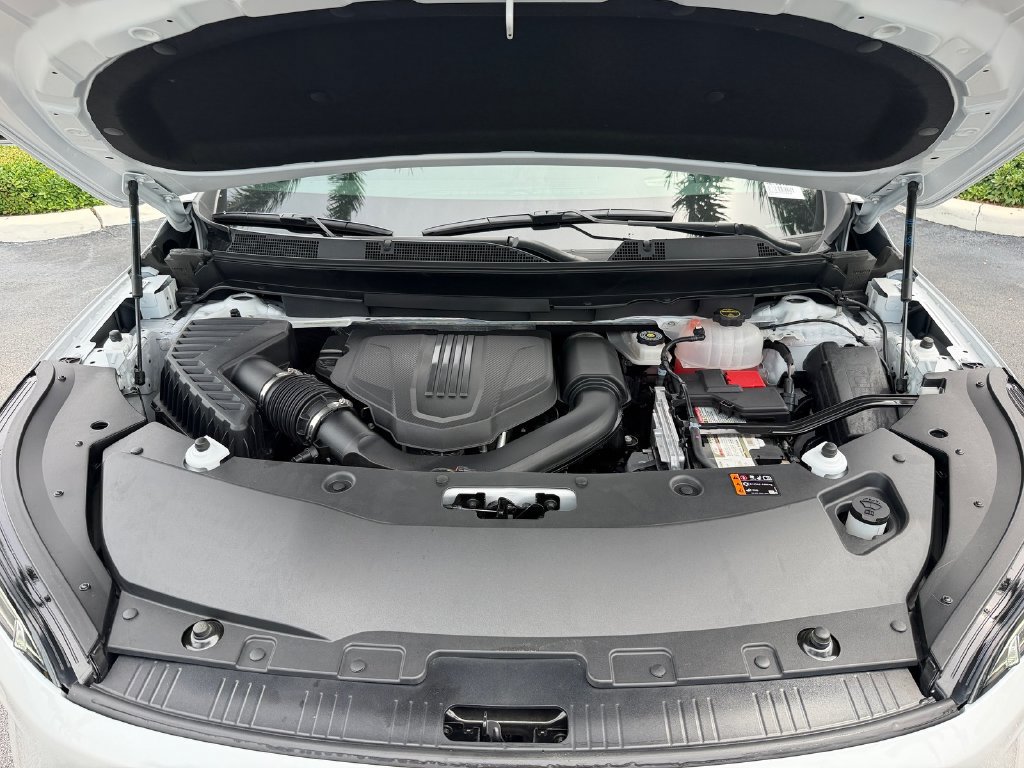 Used 2025 Buick Enclave Preferred w/ Power Package FWD image 23