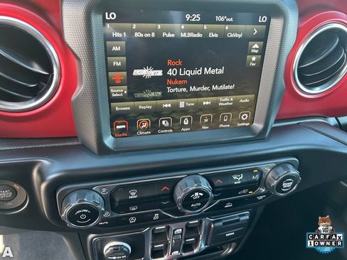 Used 2022 Jeep Gladiator Rubicon w/ Trailer Tow Package AWD/4WD image 22