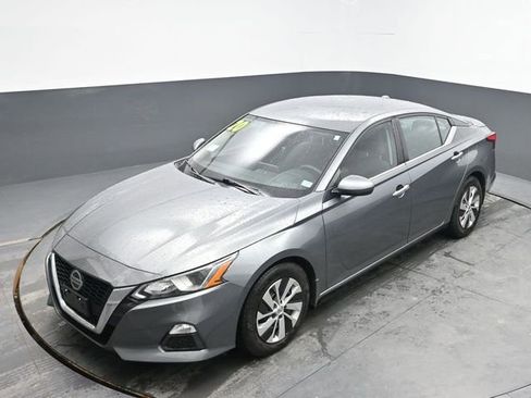 Used 2020 Nissan Altima 2.5 S FWD image 17